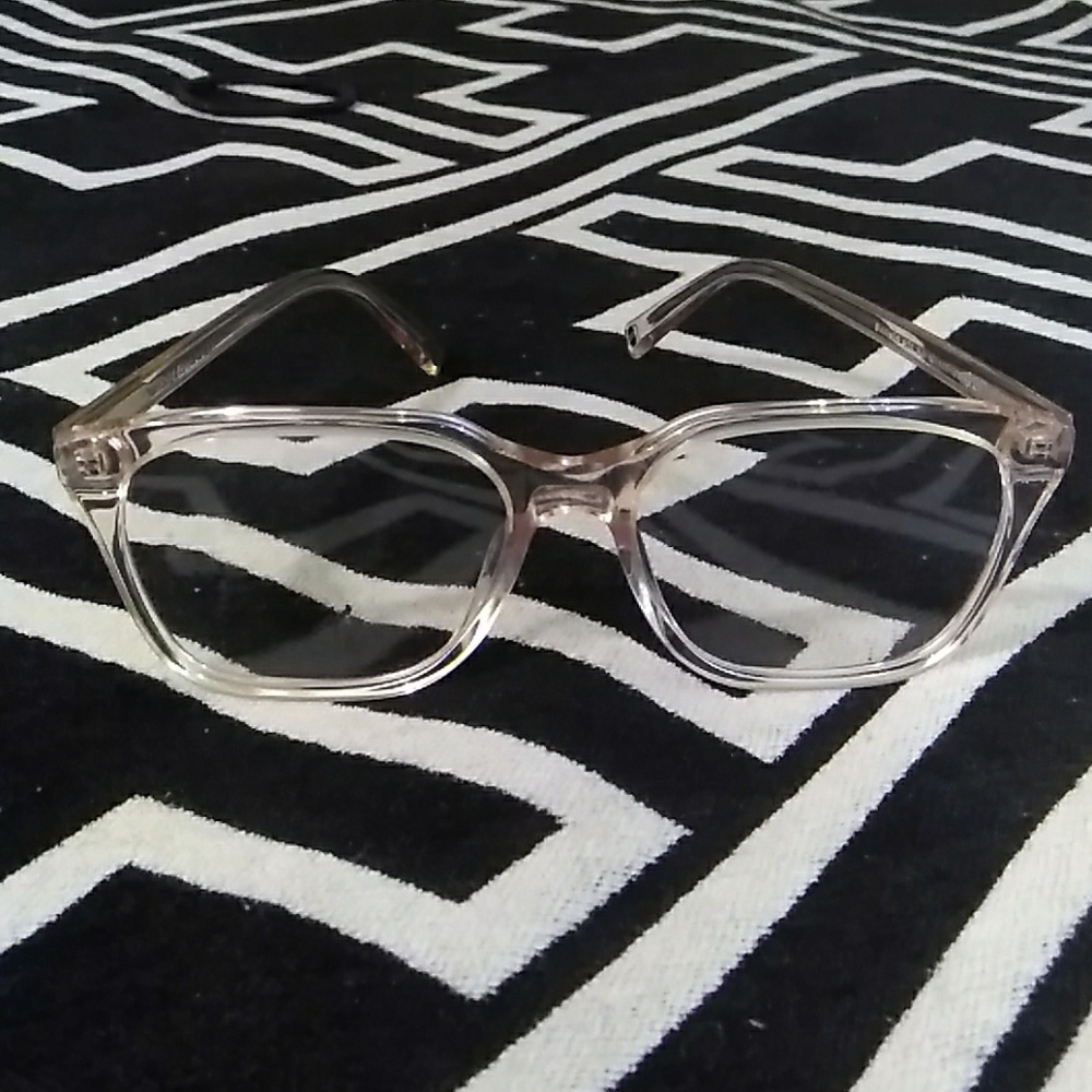 Eye glasses